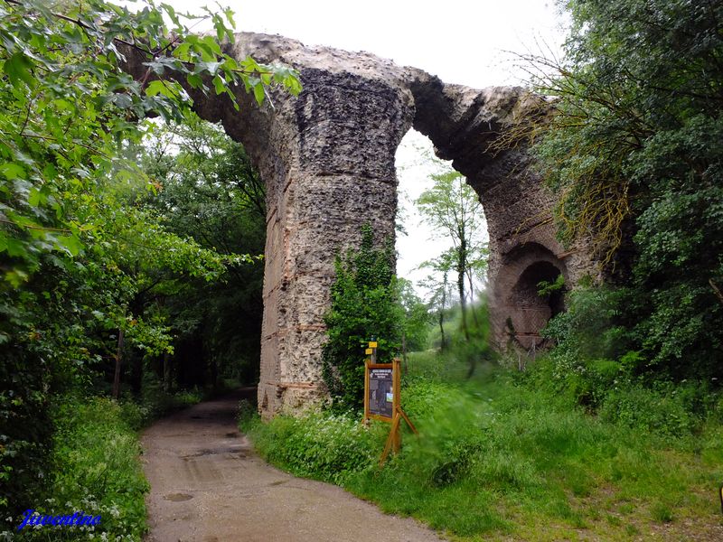 Aqueduc du Gier