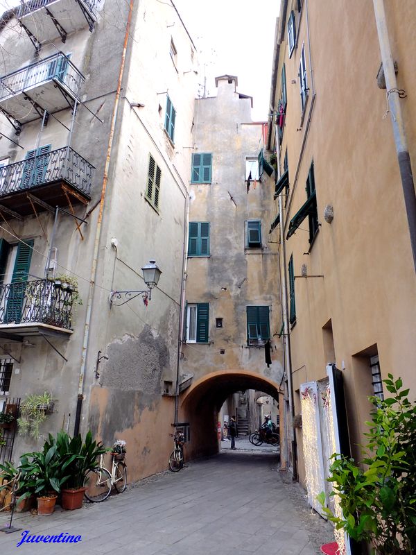 Finalborgo (Finale Ligure)