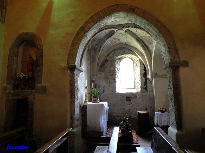 Eglise St-Pierre Apôtre à Rochemolles